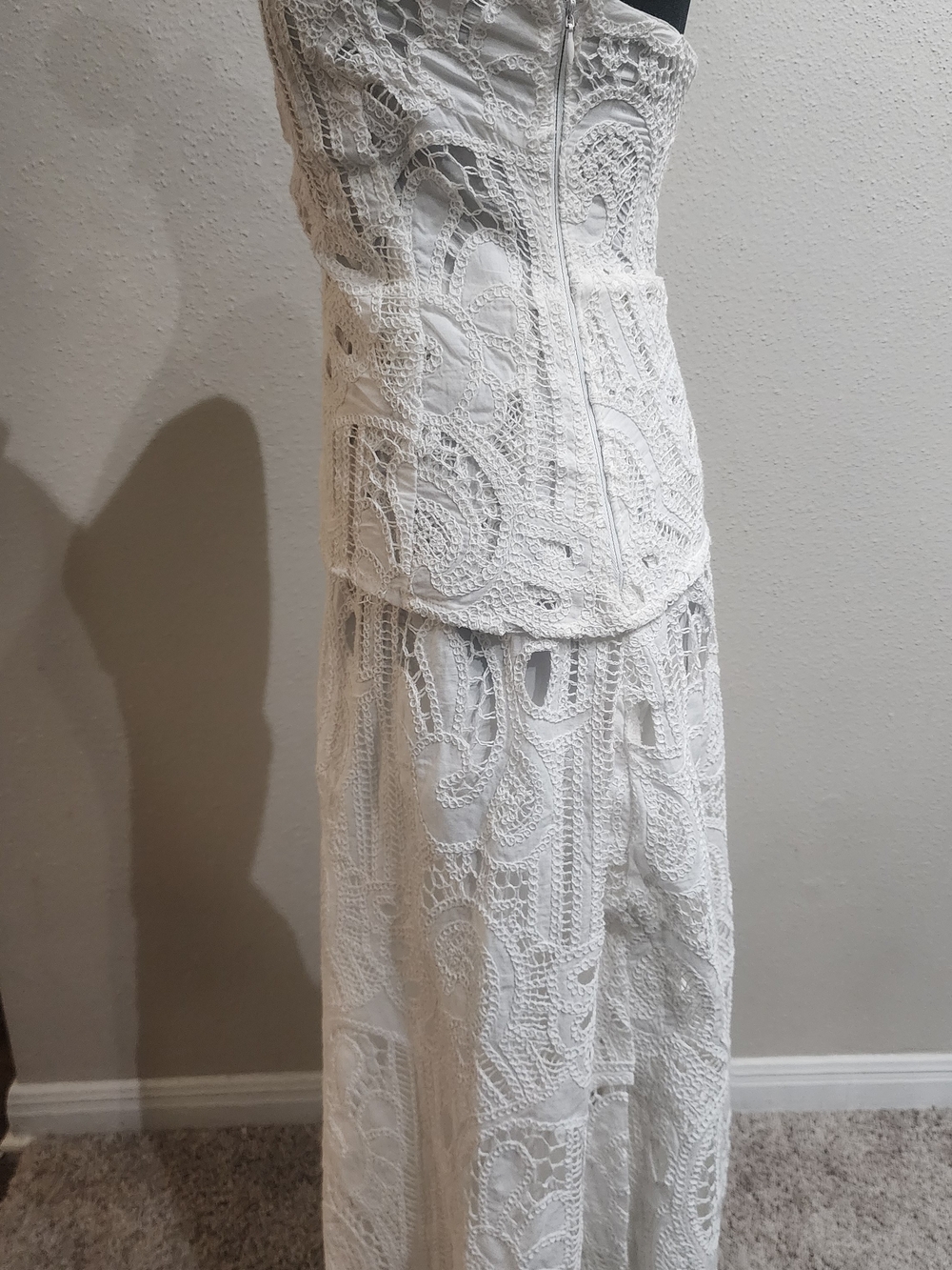 Strapless White Dress dRA - Picture 14 of 16